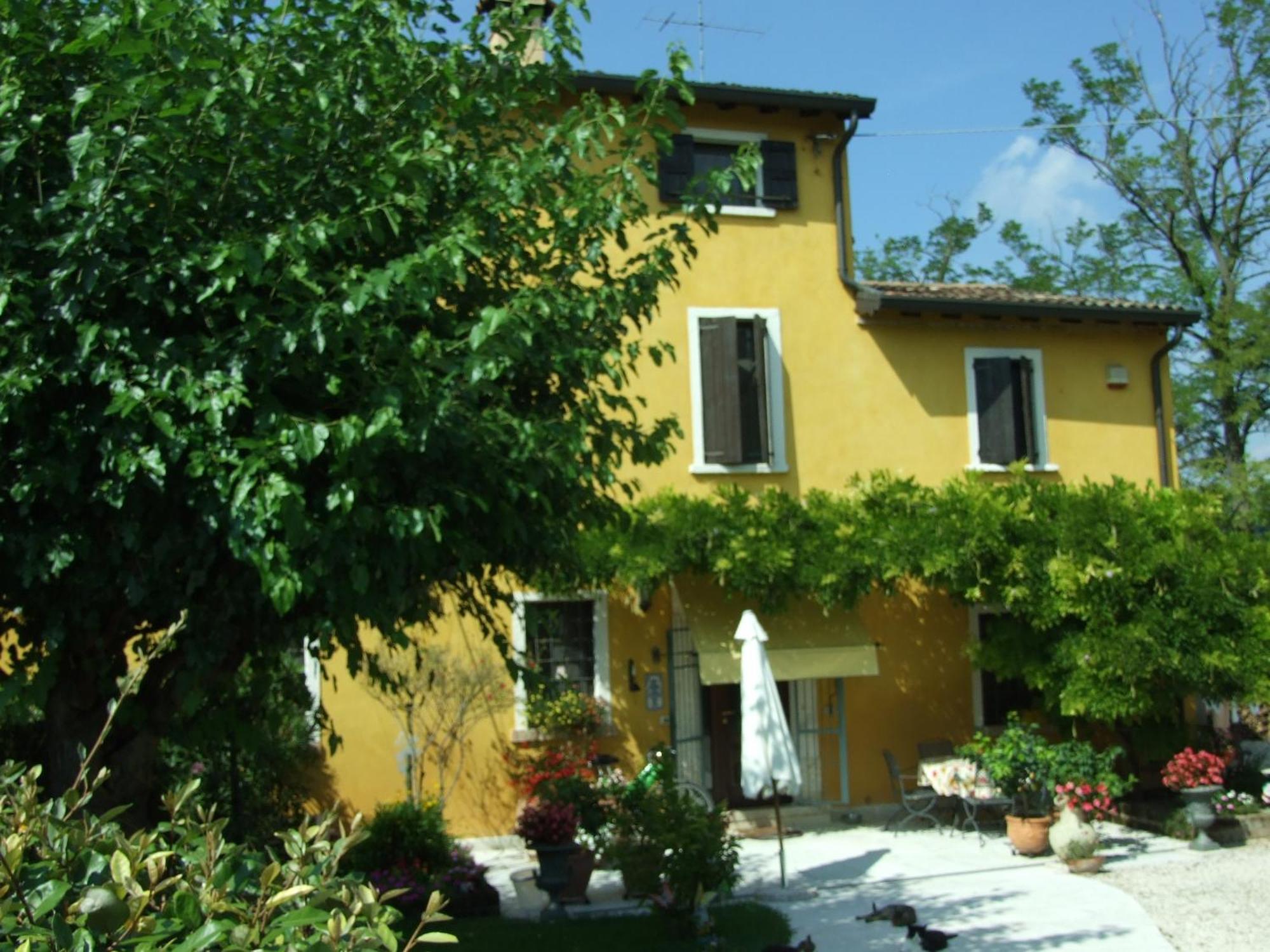 B&B Casacasina Monzambano Dış mekan fotoğraf