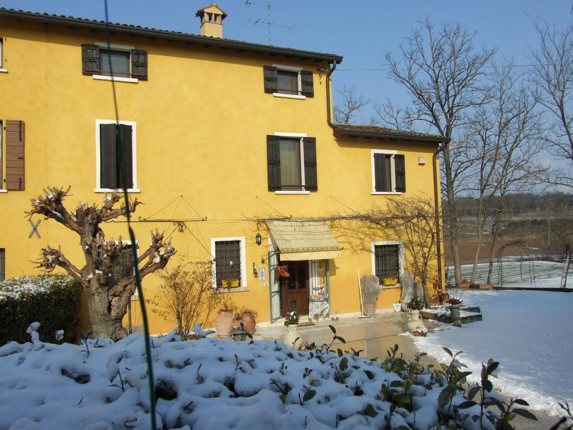 B&B Casacasina Monzambano Dış mekan fotoğraf